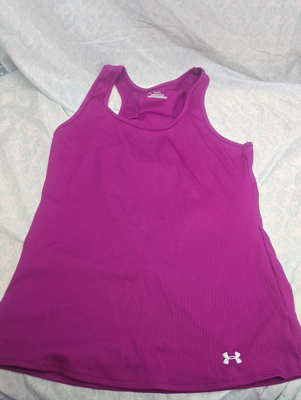 Under Armor Heat Gear Tank Size Large Plum